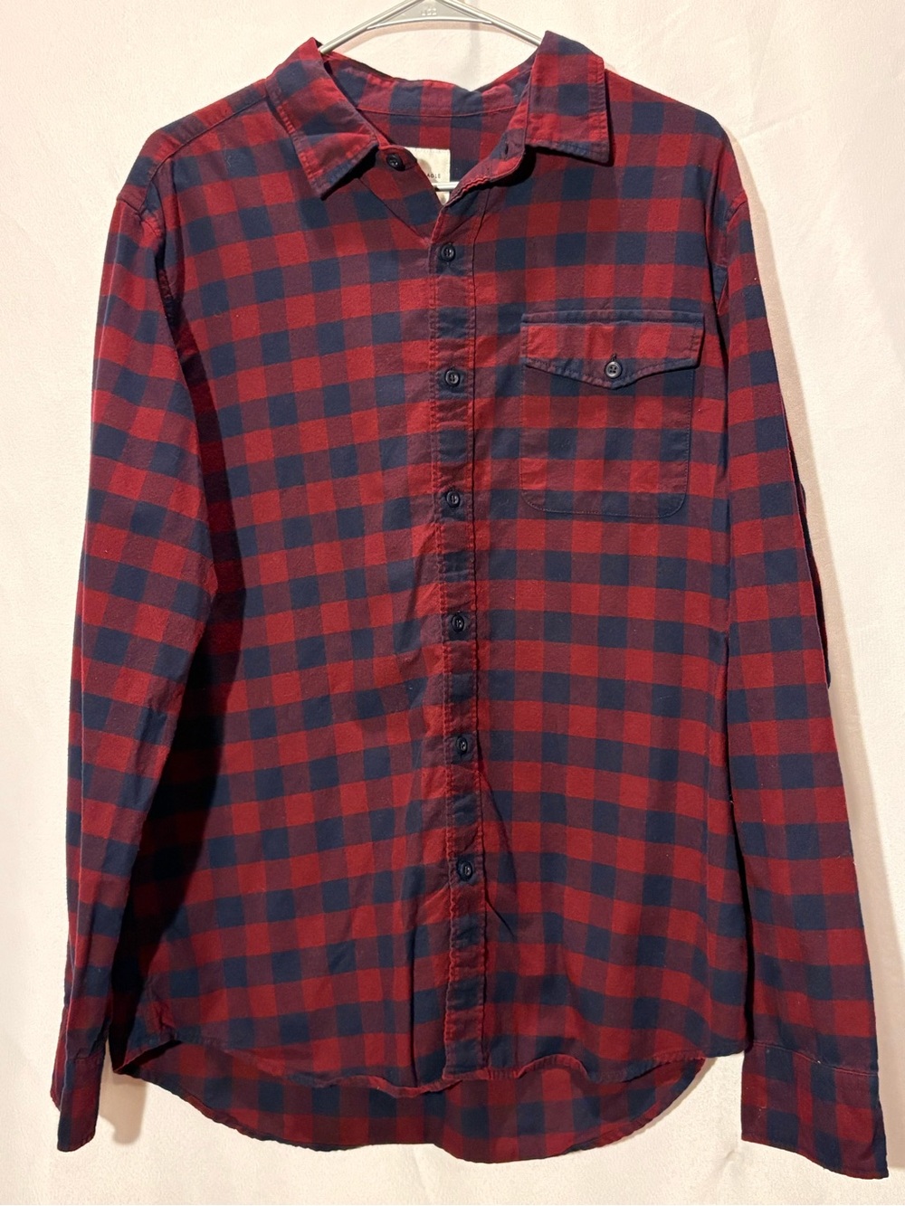 American Eagle Red and Navy Plaid Button-Up Shirt